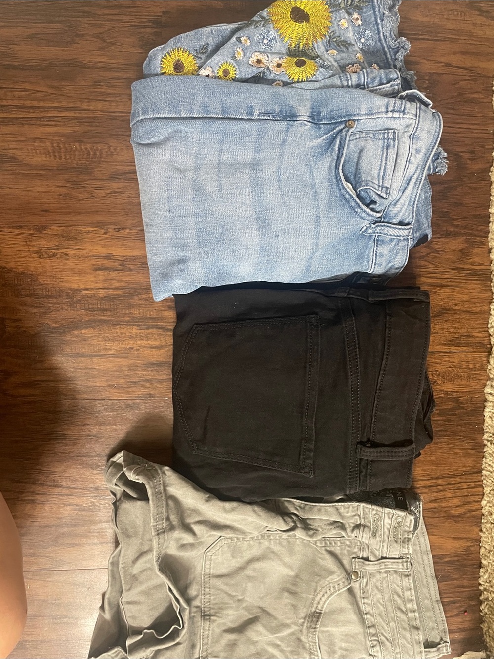 $9 Jeans bundle